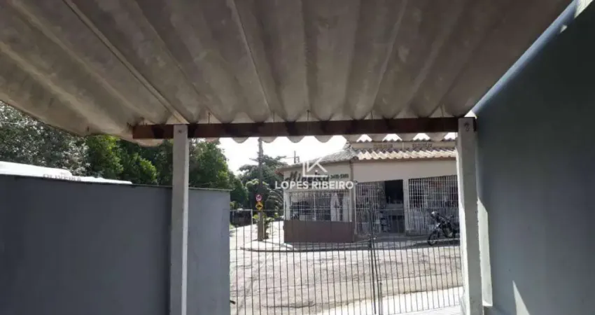 Casa com 2 dormitórios para alugar, 70 m² por R$ 980,00/mês - Jardim Santa Rita de Cássia - Santa Bárbara D'Oeste/SP