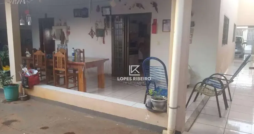 Casa com 3 dormitórios à venda, 157 m² por R$ 315.000,00 - Residencial Palma Meninel - Fernandópolis/SP