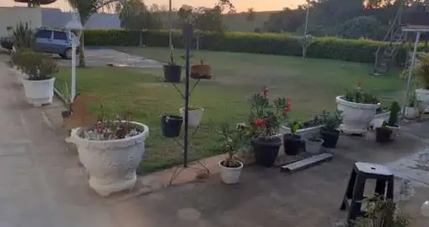 Chácara à venda Condomínio Portal dos Eucaliptos - Limeira - SP com 3 dormitórios à venda, 3800 m² por R$ 750.000 - Lagoa Nova - Limeira/SP