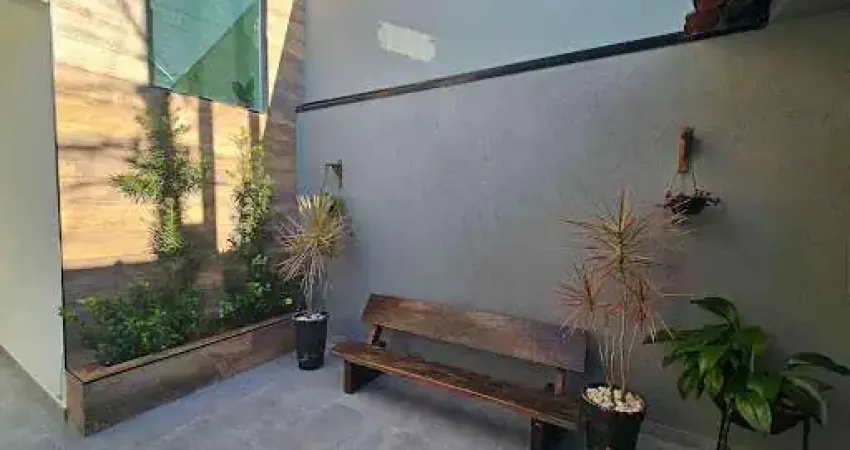 ACEITA PERMUTA! Sobrado à venda no bairro Jardim Mirandola em Americana - SP