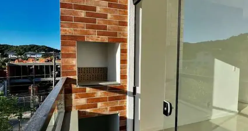 Apartamento à venda na Rua Treze de Maio, Iririú, Joinville