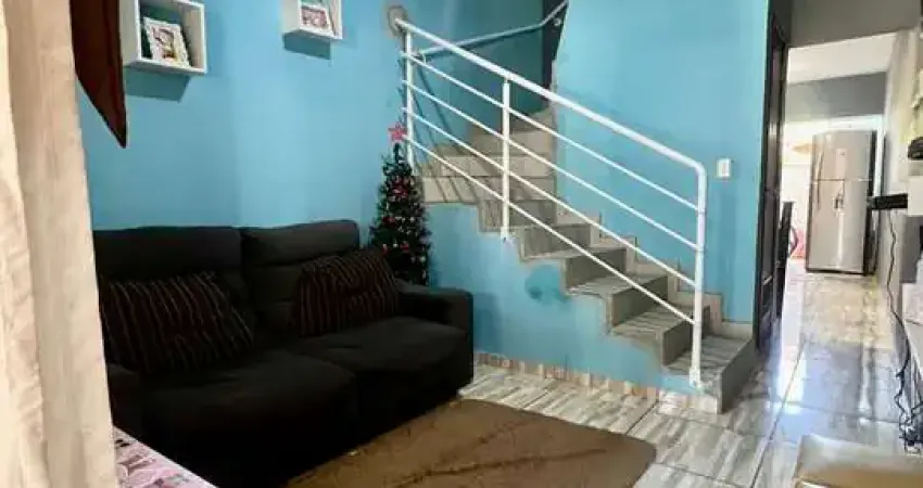 Casa à venda na Rua Boehmerwald, 2366, Parque Guarani, Joinville