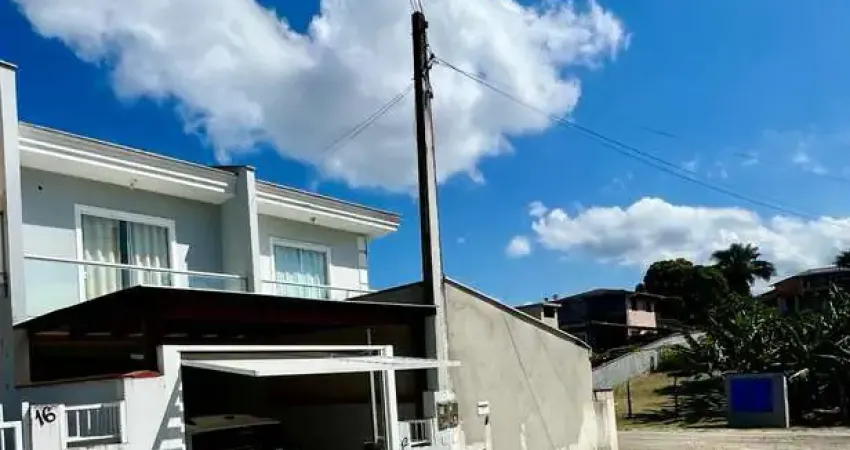 Casa à venda na Rua Francisca Gonçalves da Silva, 12, João Costa, Joinville