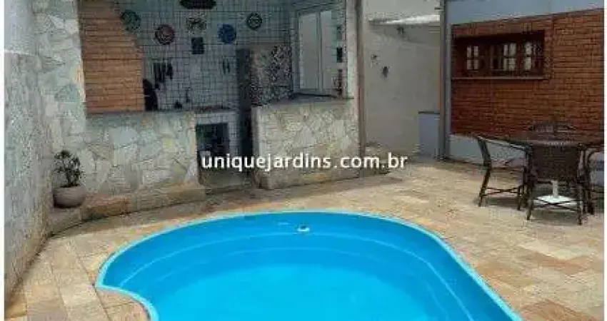 Casa com 3 quartos à venda na Rua Ilicínia, Horto Florestal, São Paulo