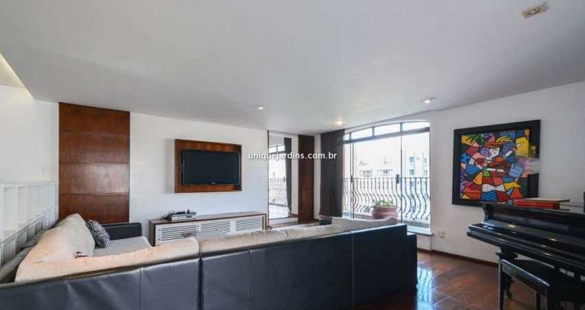 Jardim América: 6 Dorm | 4 Suítes | 4 Vagas | 468 m² úteis