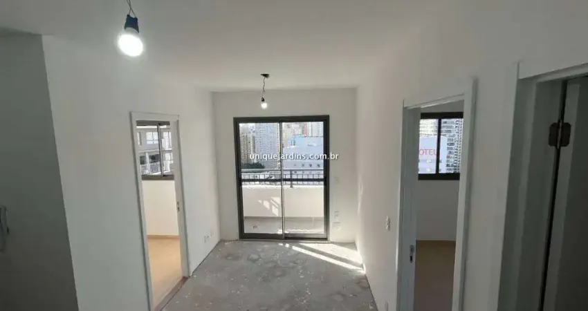 Vila Olímpia: 2 Dorm | 38 m² úteis | Não tem Garagem