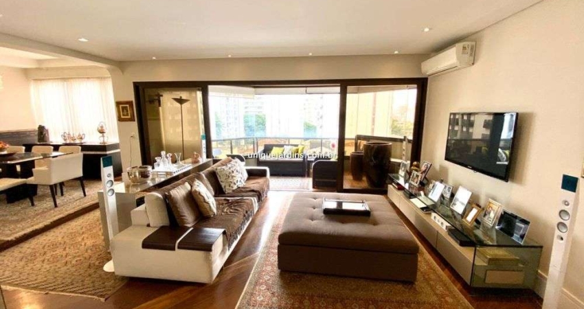 Jardim Paulista: 4 Dorm | 2 Suítes | 3 Vagas | 187 m² úteis