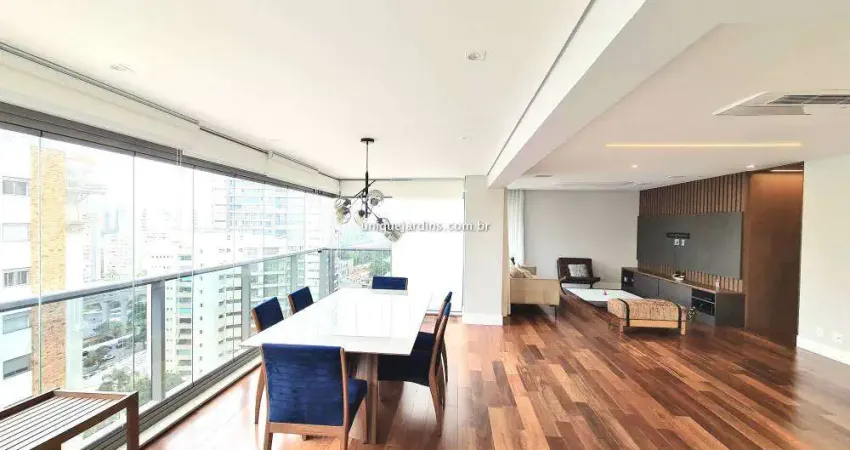 Campo Belo: 3 Suítes | 4 Vagas | 192 m² úteis