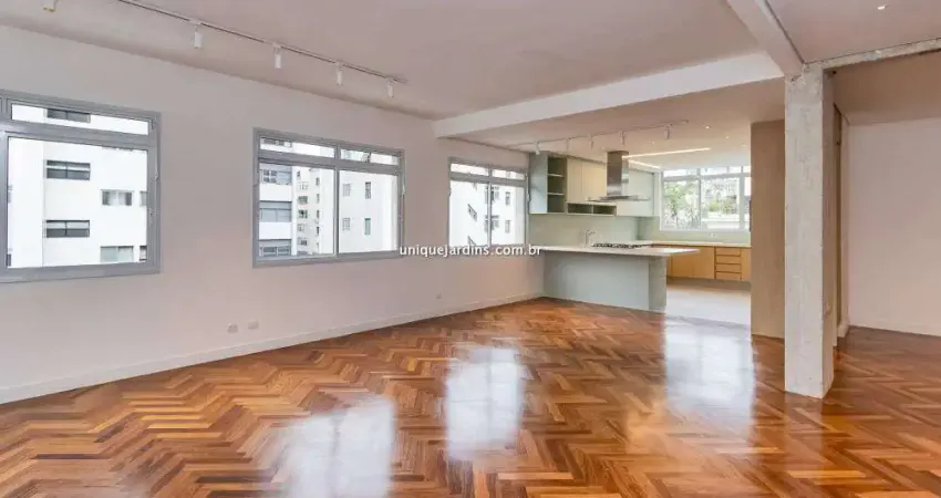 Higienópolis: 3 Dorm | 1 Suíte | 2 Vagas | 230 m² úteis