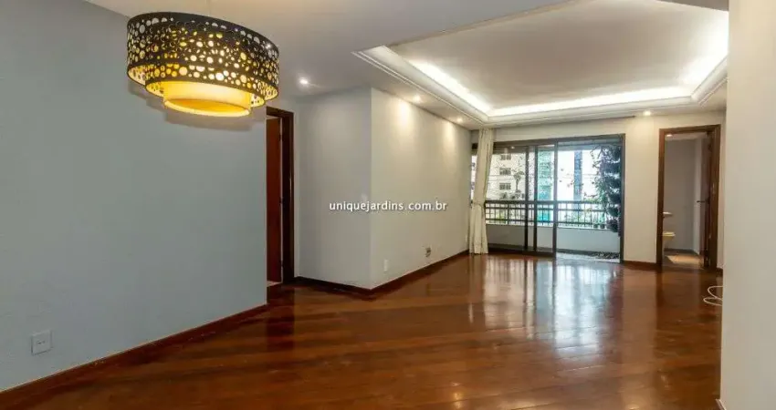 Apartamento com 4 quartos para alugar na Avenida Pavão, Moema, São Paulo