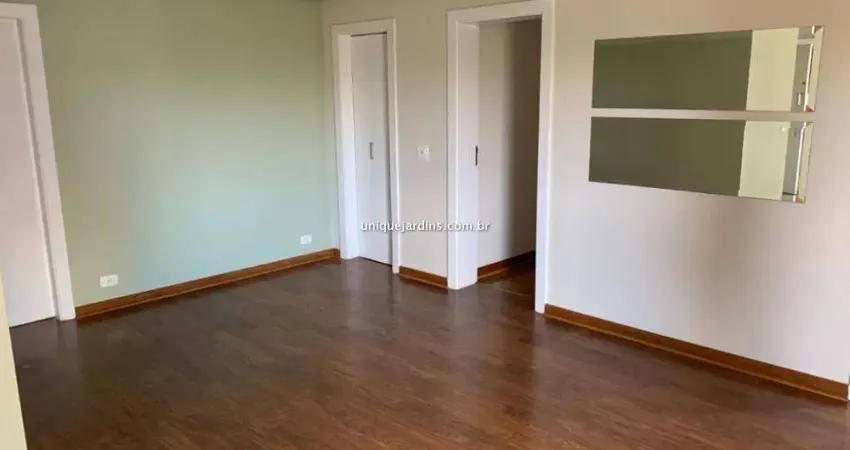 Apartamento com 3 quartos para alugar na Avenida Arruda Botelho, Alto de Pinheiros, São Paulo