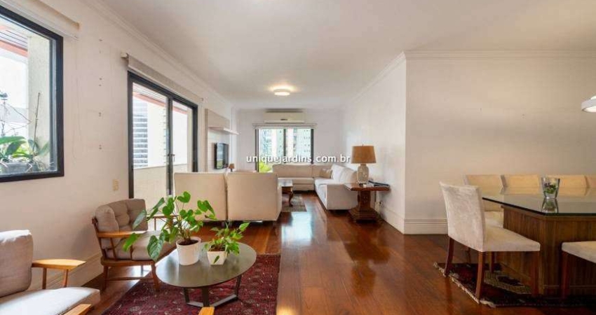 Itaim Bibi: 3 Suítes | 3 Vagas | 220 m² úteis