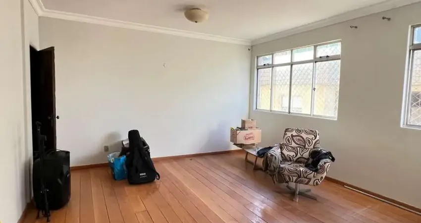 Apartamento com 3 quartos à venda por R$ 580.000 - Ouro Preto - Belo Horizonte/MG