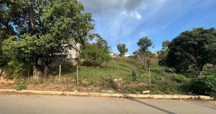 Terreno à venda, 672 m² por R$ 180.000,00 - Cachoeira - São José da Lapa/MG