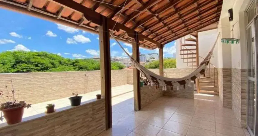 Cobertura com 4 quartos sendo 02 com suite à venda, 204 m² por R$ 750.000 - Dona Clara - Belo Horizonte/MG