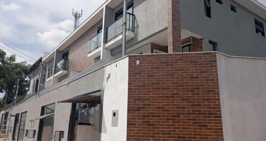 Casa de Luxo à Venda no Bairro Cabral | 170m² | R$ 1.275.000