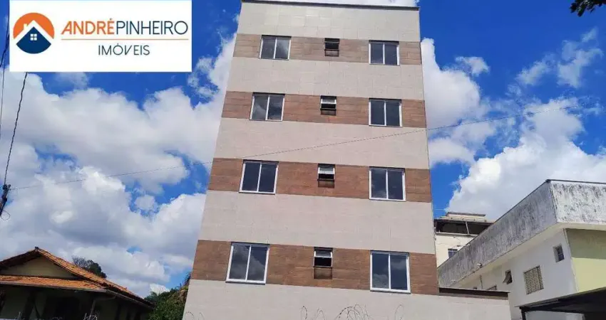Excelente apartamento 2 quartos com área privativa em ótima localização no Bairro Serrano