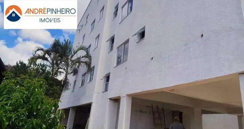 Excelente apartamento 2 quartos sendo um suíte em ótima localização no Bairro Serrano