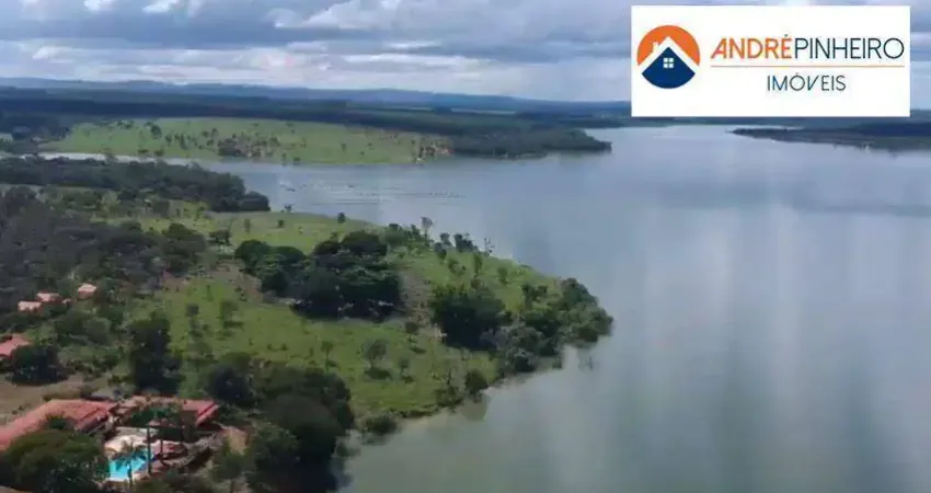 Condomínio Lagoa dos Cisnes, Vendo Lote 360 m2 com Casa Construída