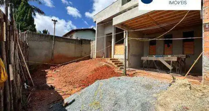Casa de Alto Padrão à Venda na Região da Pampulha Bairro Trevo – Belo Horizonte | Lote de 500 m² | Área construída: 221 m² Valor: R$ 2.200.000,00