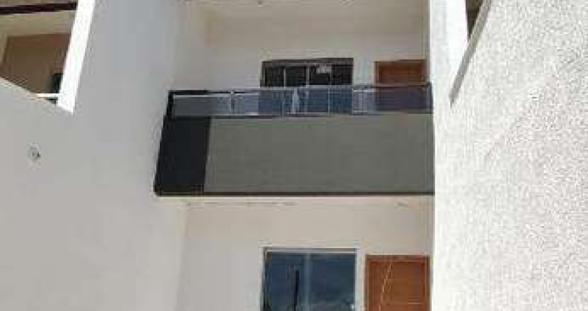 Casa Duplex 100% Individual – 80 m² Construídos | 130 m² de Área Total