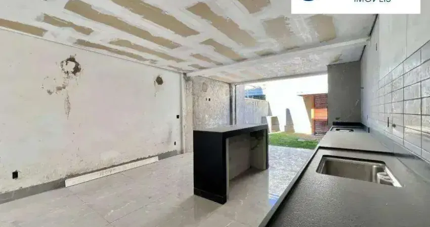 Vendo casa geminada com entrada independente com 03 quartos sendo um com suite, 131m² no valor de 989.900,00 no bairro Santa Amelia