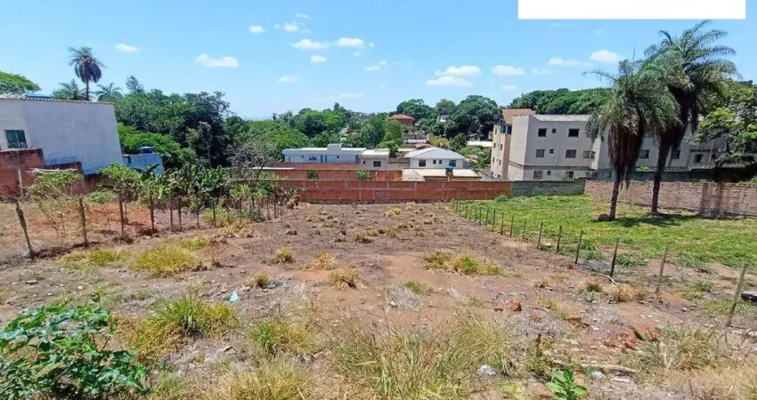 Terreno de 1.000m² com excelente topografia no bairro braúnas/trevo !