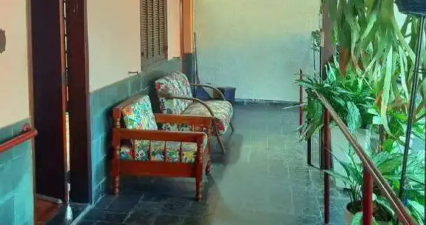 Casa linear 3 quartos 2 banhos e 3 vagas no b. santa amélia em bh-mg!