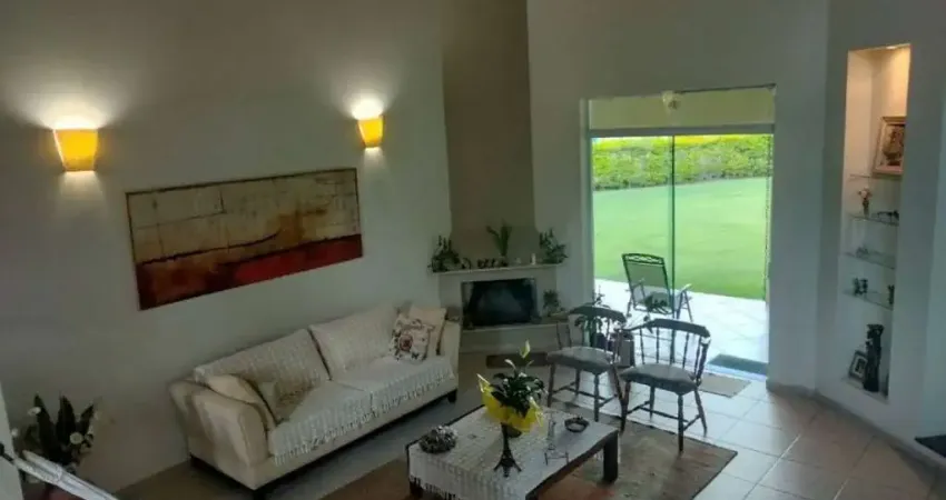 Casa em Condomínio Fechado Lucimar / Xangrilá!!