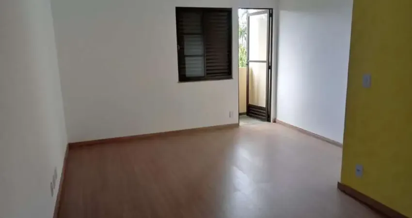 EM CONDOMINIO TAQUARA - JACAREPAGUA RIO DE JANEIRO RJ Brasil