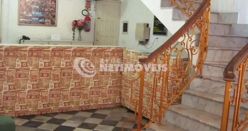 Casa comercial com 2 salas à venda na Avenida Oceânica, Barra, Salvador