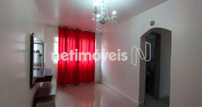 Apartamento com 3 quartos para alugar na Rua Nelson Araújo, Mata Escura, Salvador