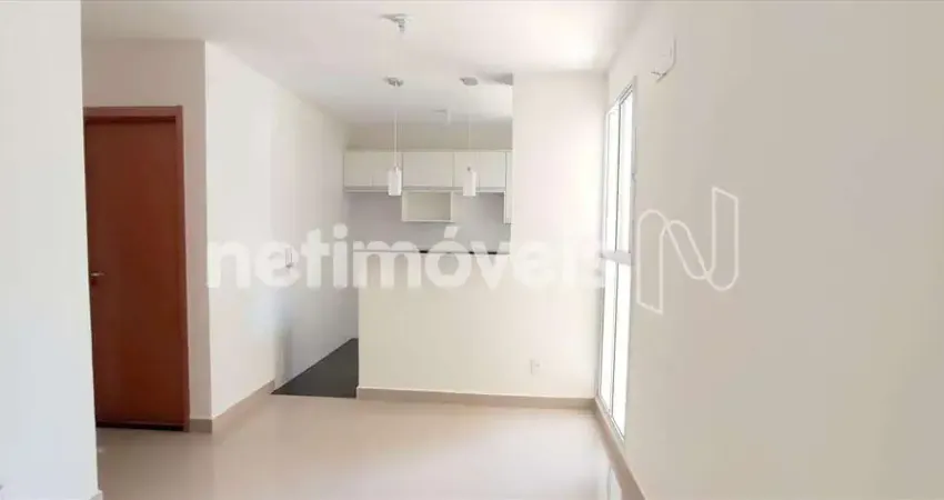 Apartamento com 2 quartos para alugar na Rua Caraíva, Alphaville (Abrantes), Camaçari