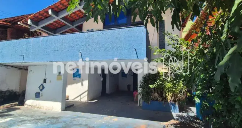 Casa comercial com 10 salas para alugar na Travessa Doutor Artur Napoleão Carneiro Rego, Pituba, Salvador