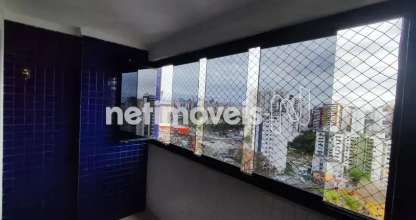 Apartamento com 3 quartos para alugar na Rua Icapuí, Candeal, Salvador