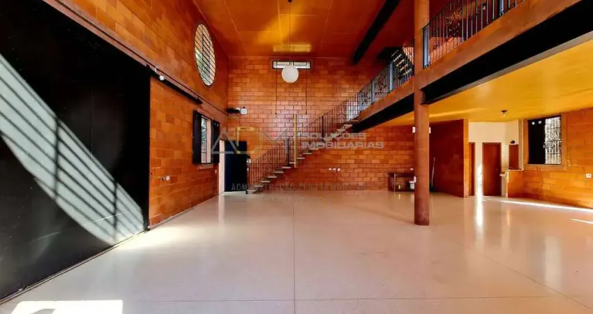 Loft / Galpão ao lado da Demetria no Green Valley com excelente local