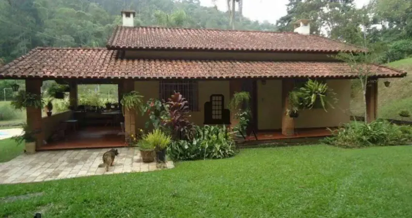 Sítio com 5 dormitórios à venda, 26000 m² por R$ 1.200.000,00 - Botujuru (Botujuru) - Campo Limpo Paulista/SP