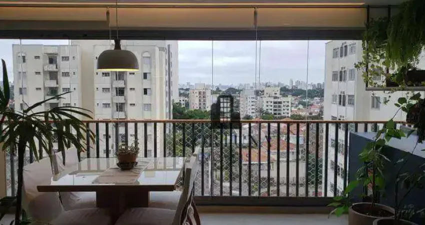 Saúde, prédio novo. apartamento com 68 m², dois quartos (uma suíte), uma vaga