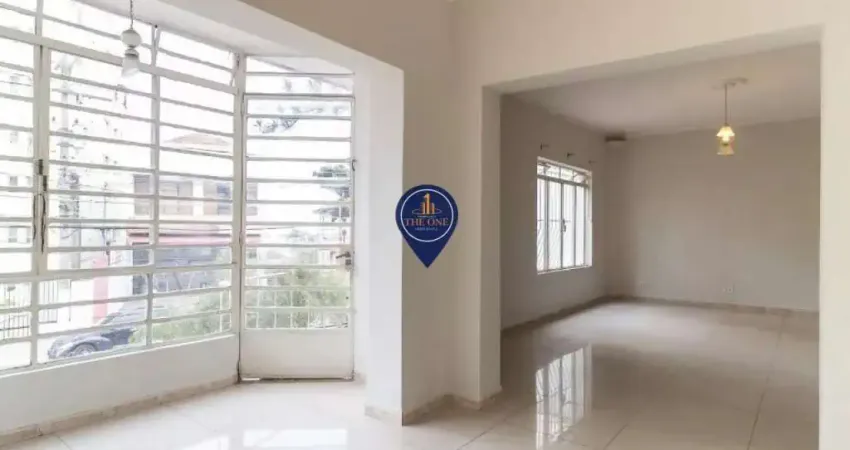 Sobrado à venda com 3 dormitórios, 2 vagas, na Rua Basílio da Cunha com 3 dormitórios, localizado n