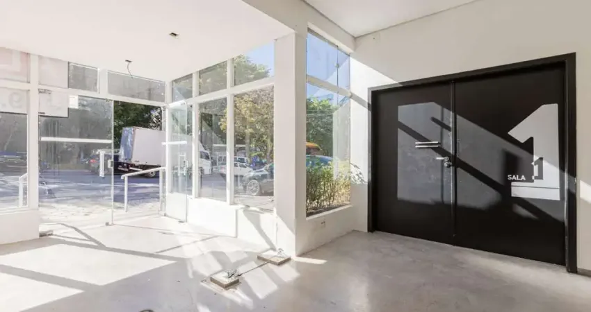 Prédio com 1 sala para alugar em Pinheiros, São Paulo 