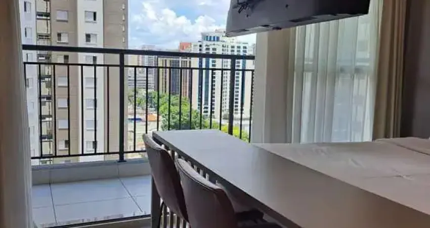 Flat à venda, mobiliado com sacada,  lazer completo, localizado em Alameda Iraé, Indianópolis