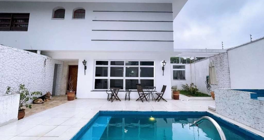 Casa residencial à venda e locação,  5 dormitórios com suítes, sala pra 3 ambientes localizado na L