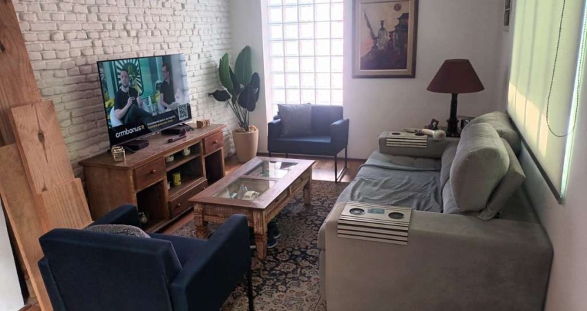 Sobrado de 145m² à venda, Santo Amaro, São Paulo, SP. com 2 suítes, ambiente para 3 salas, cozinha
