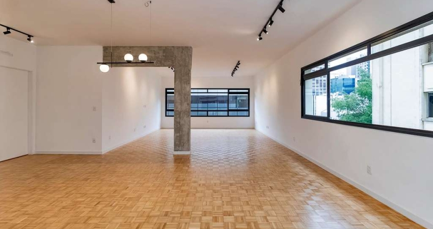 Apartamento de 220m² à venda, Cerqueira César, São Paulo, SP. com 3 Dormitórios sendo 1 suíte com c