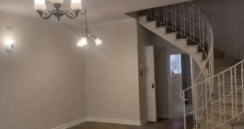 Maravilhosa casa com 150m², para locação, com 2 dormitórios e  2 vaga, localizado no Cambuci, São P