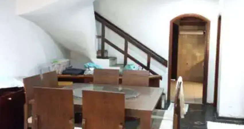 Sobrado de 210m² à venda, Jabaquara, São Paulo, SP. Com 3 Dormitórios sendo 1 Suíte, ambiente para
