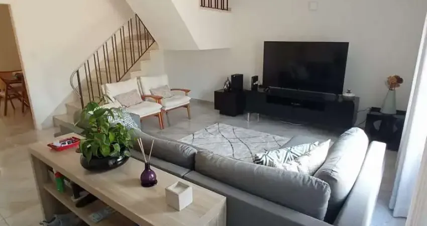 Casa 3 Dormitorios 1 Suite 2 Vagas 206m2 à venda, Bosque da Saúde, São Paulo, SP