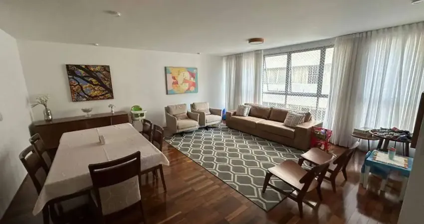 Apartamento à venda, com 3 dormitórios, 1 suíte, 1 vaga e 155M², localizado no Jardim Paulista, São