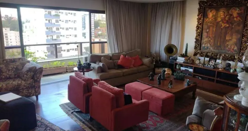 Apartamento (1 por andar) MOBILIADO, com 206m², 2 suítes, 3 vagas, com vista para o Parque da Aclim