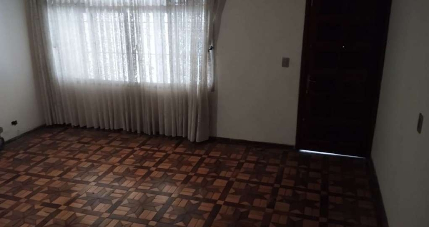 Sobrado à venda, com 3 dormitórios, 1 suíte, 2 vagas, 143M², localizado na Vila Mariana, São Paulo,
